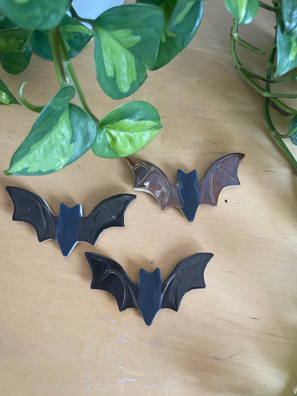 Bat Magnet